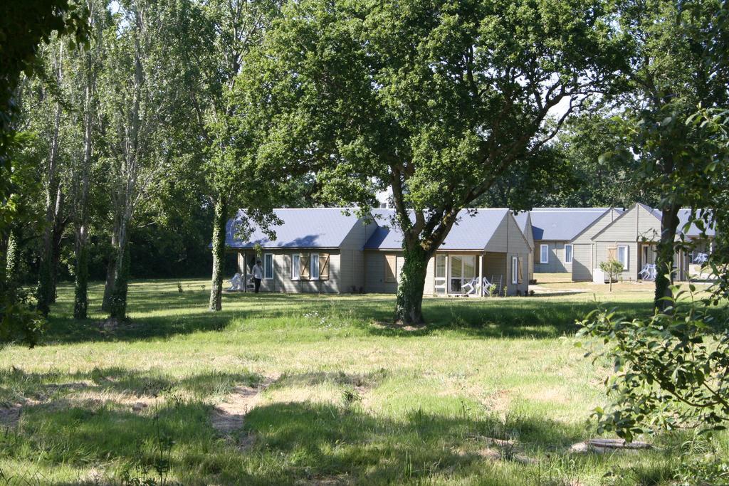 Village Vacances Chateau De Treambert Mesquer ภายนอก รูปภาพ